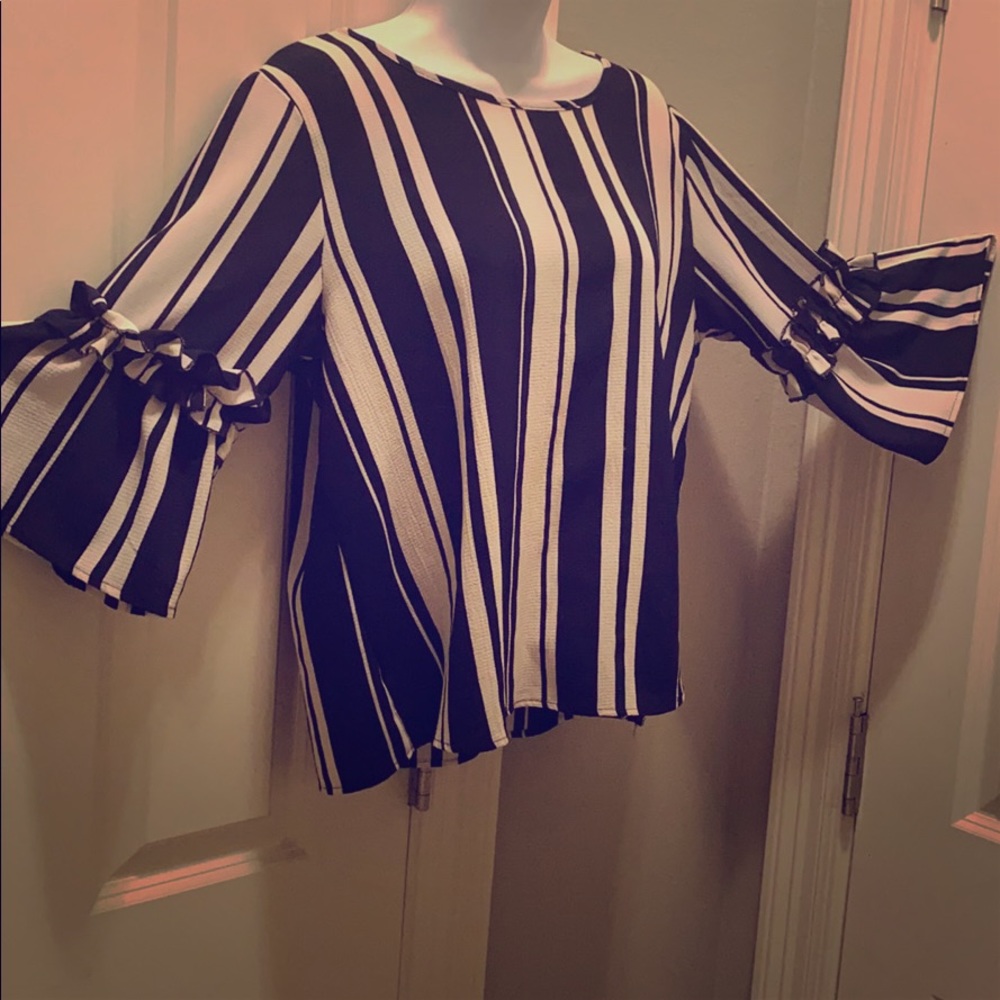 Navy and White Blouse with ruffled sleeves